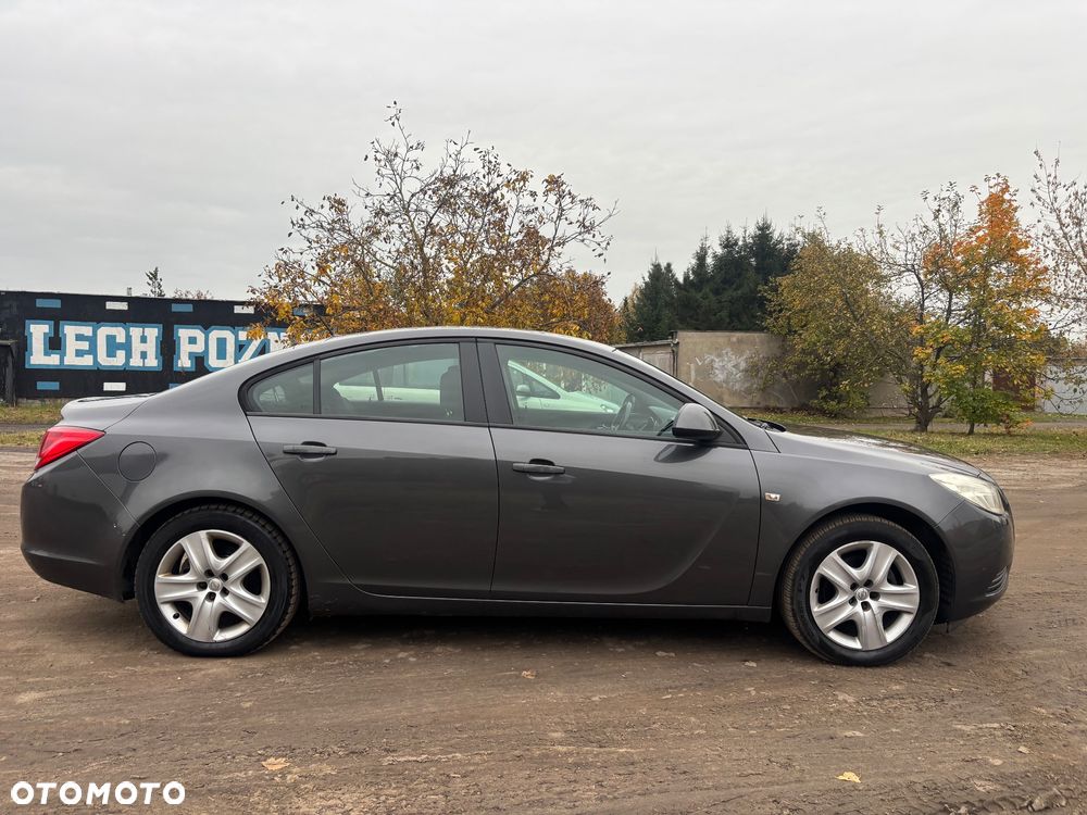Opel Insignia 1.6 - 5