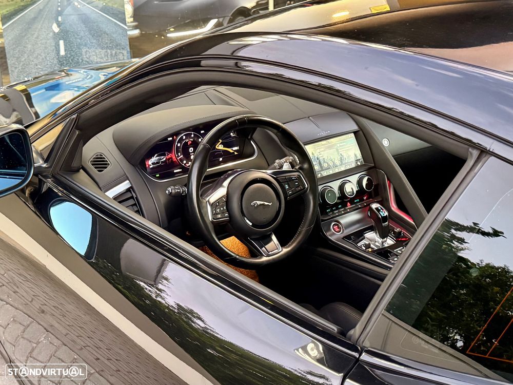 Jaguar F-Type 2.0 i4 R-Dynamic Black - 9