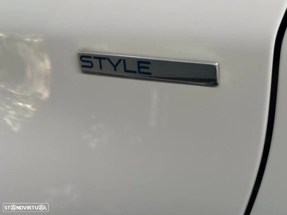 Peugeot 208 1.2 PureTech Style - 2
