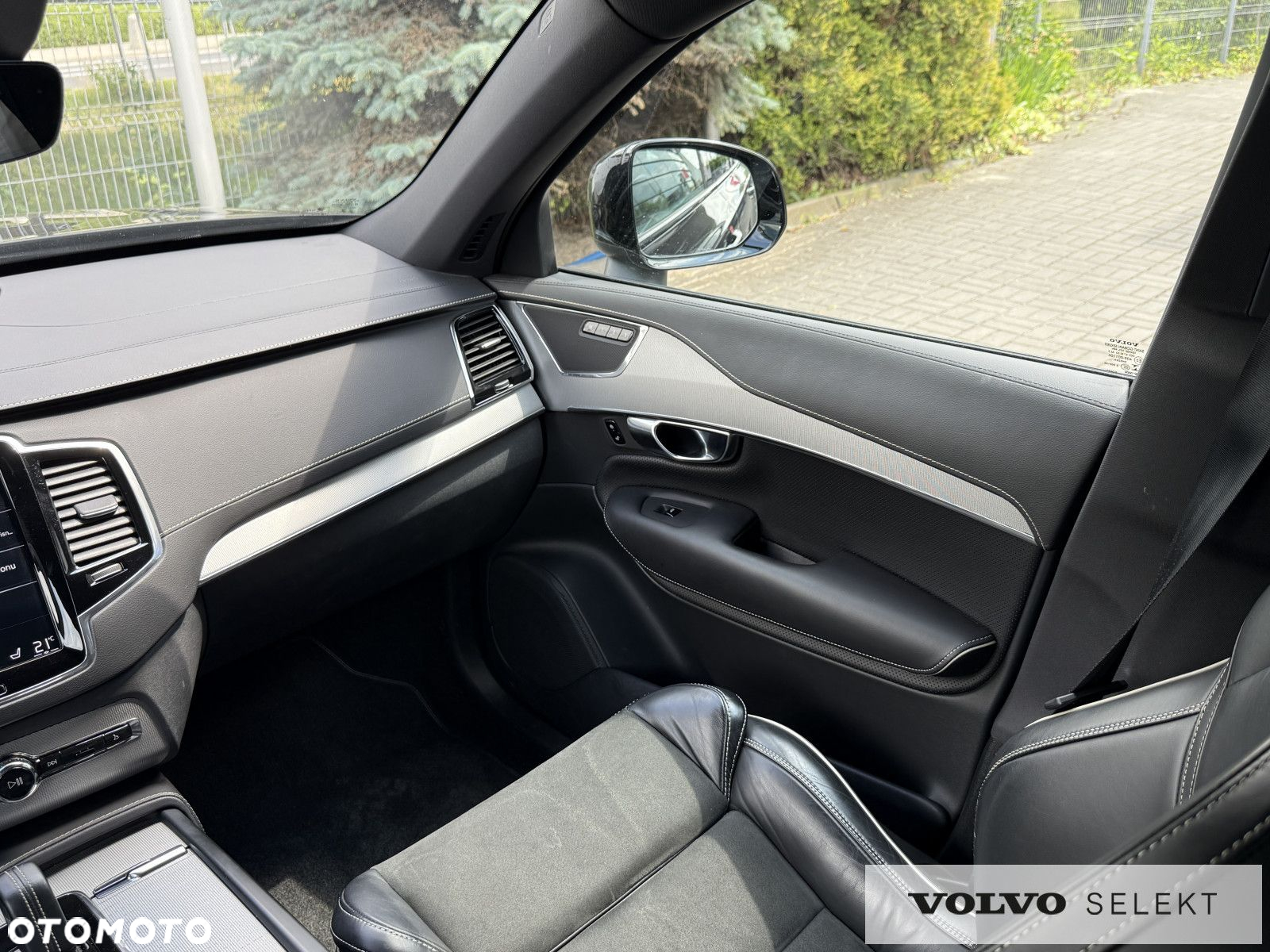 Volvo XC 90 - 32