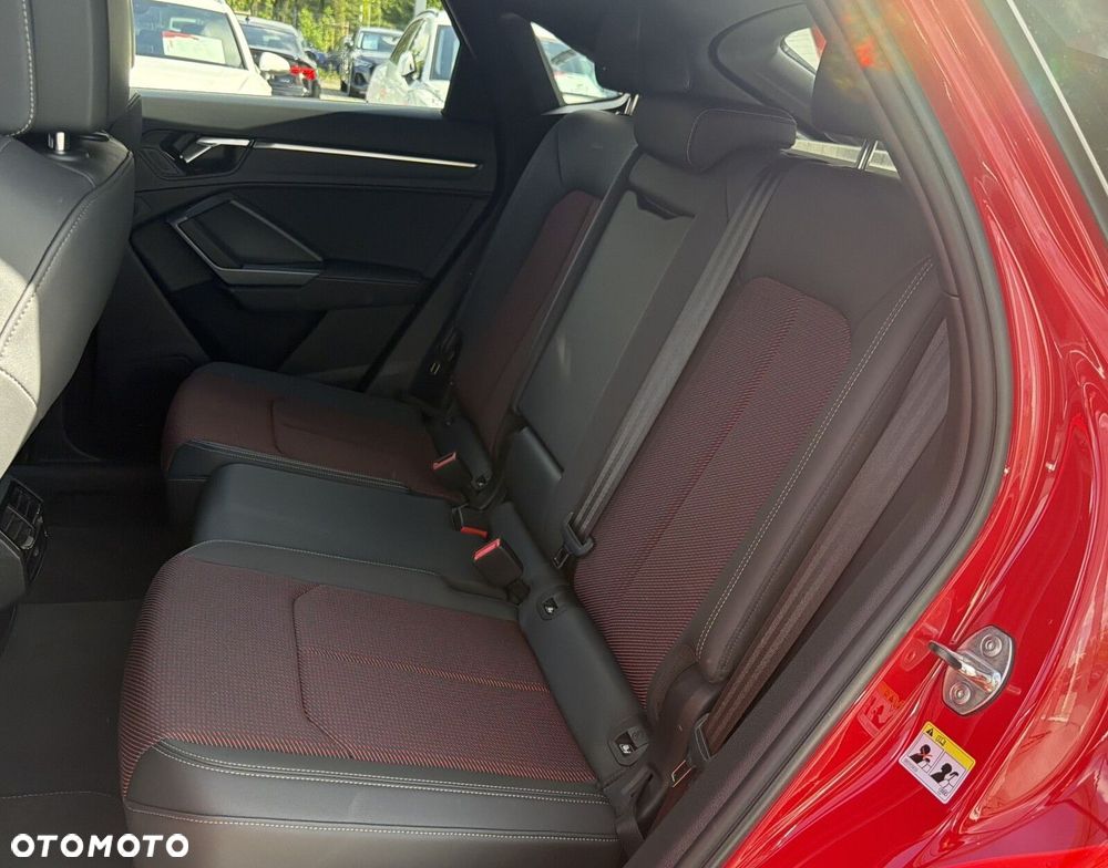 Audi Q3 Sportback - 21