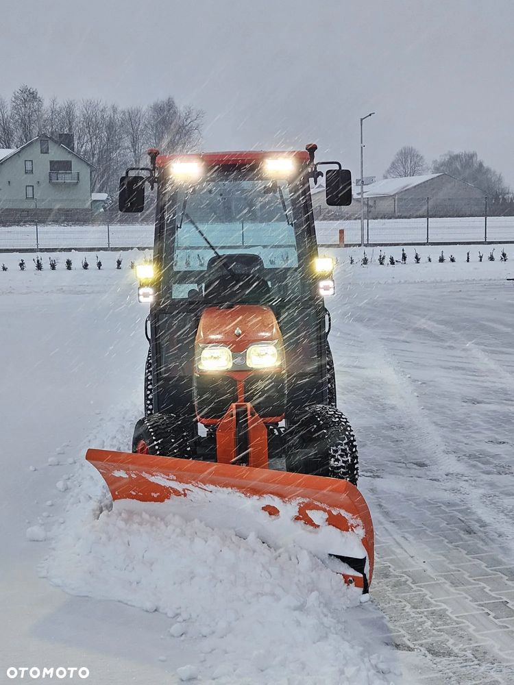 Kubota B2530 - 3