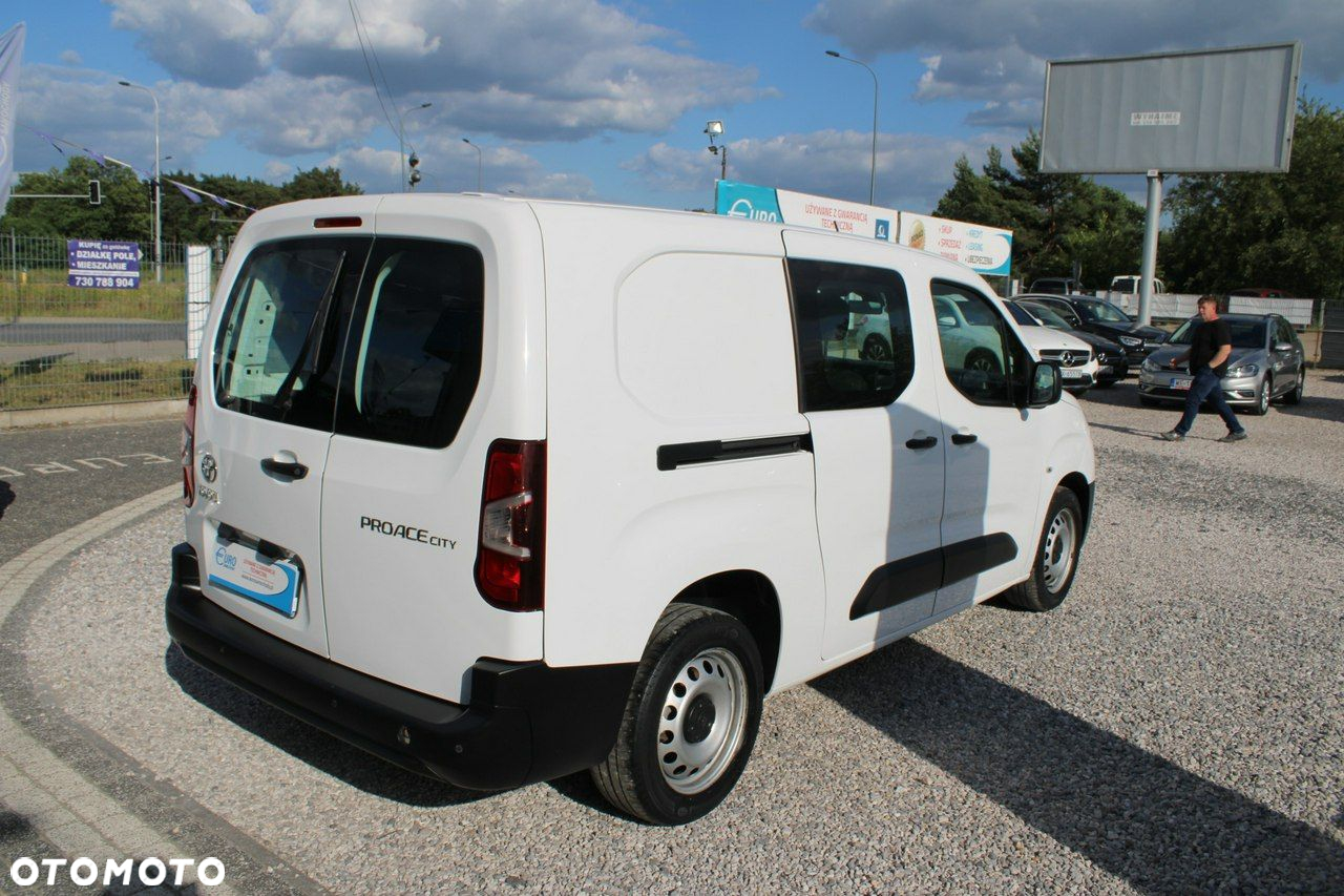 Toyota Proace City - 6
