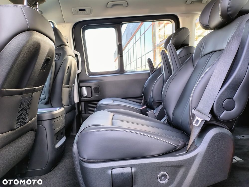 Hyundai Staria 1.6 T-GDI HEV Luxury - 20