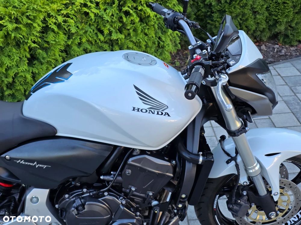Honda Hornet - 11