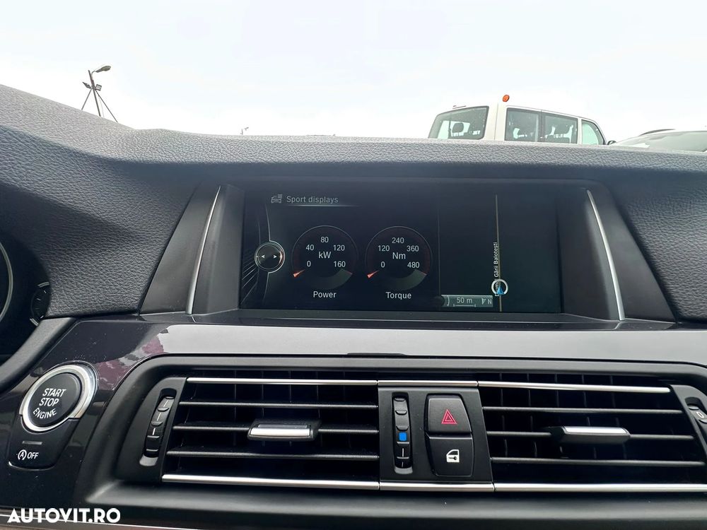 BMW Seria 5 525d xDrive Aut. Luxury Line - 33