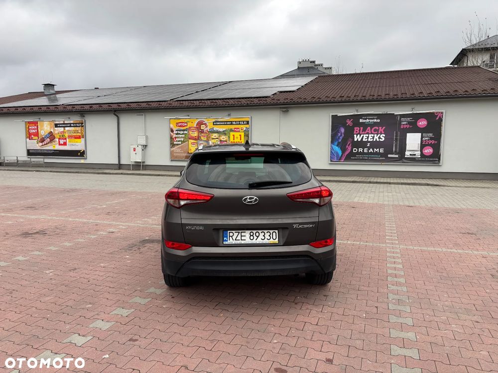 Hyundai Tucson 1.7 CRDI BlueDrive Style 2WD DCT - 11