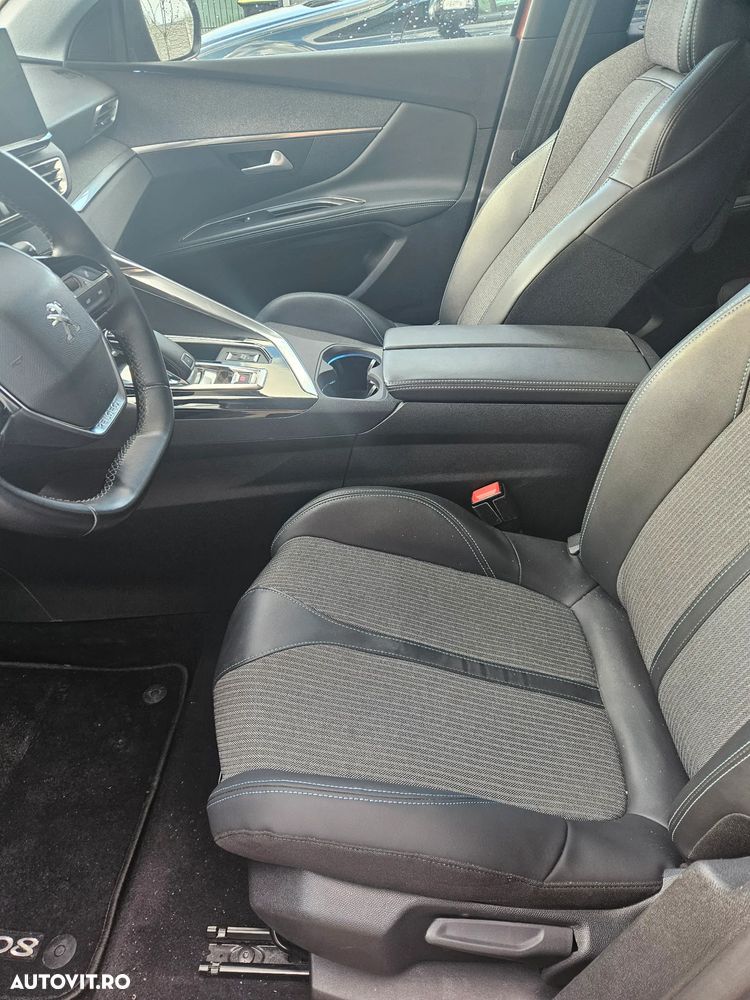 Peugeot 5008 1.2L 136 e-DCS6 MHEV Active Pack - 9