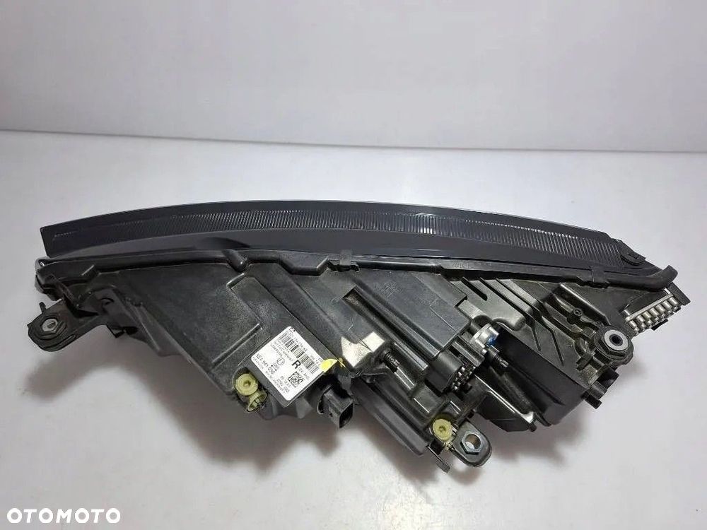 Skoda Octavia Mk4 2025 Reflektor Full Led 0301134234AA 5E4941036 Europa - 8