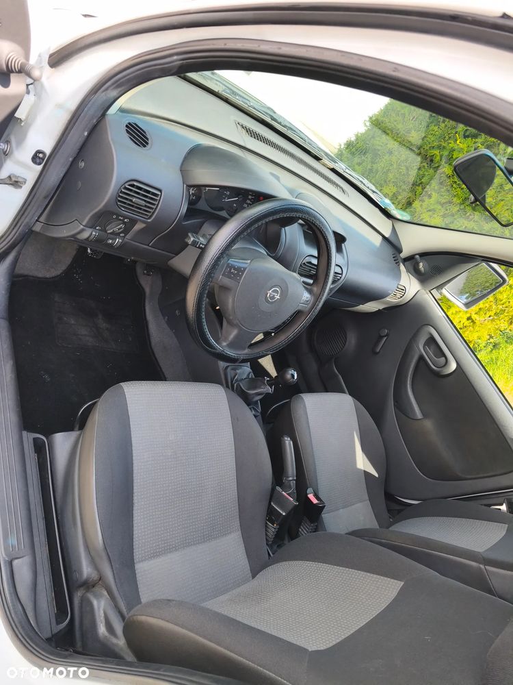 Opel Combo Standard - 10
