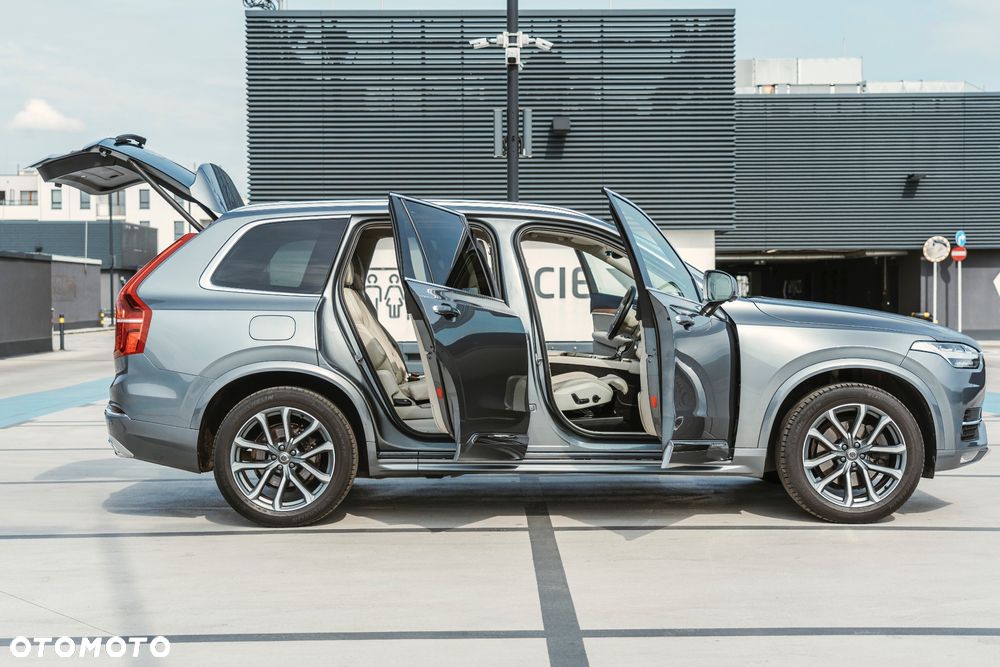 Volvo XC 90 D5 AWD Inscription 7os - 11