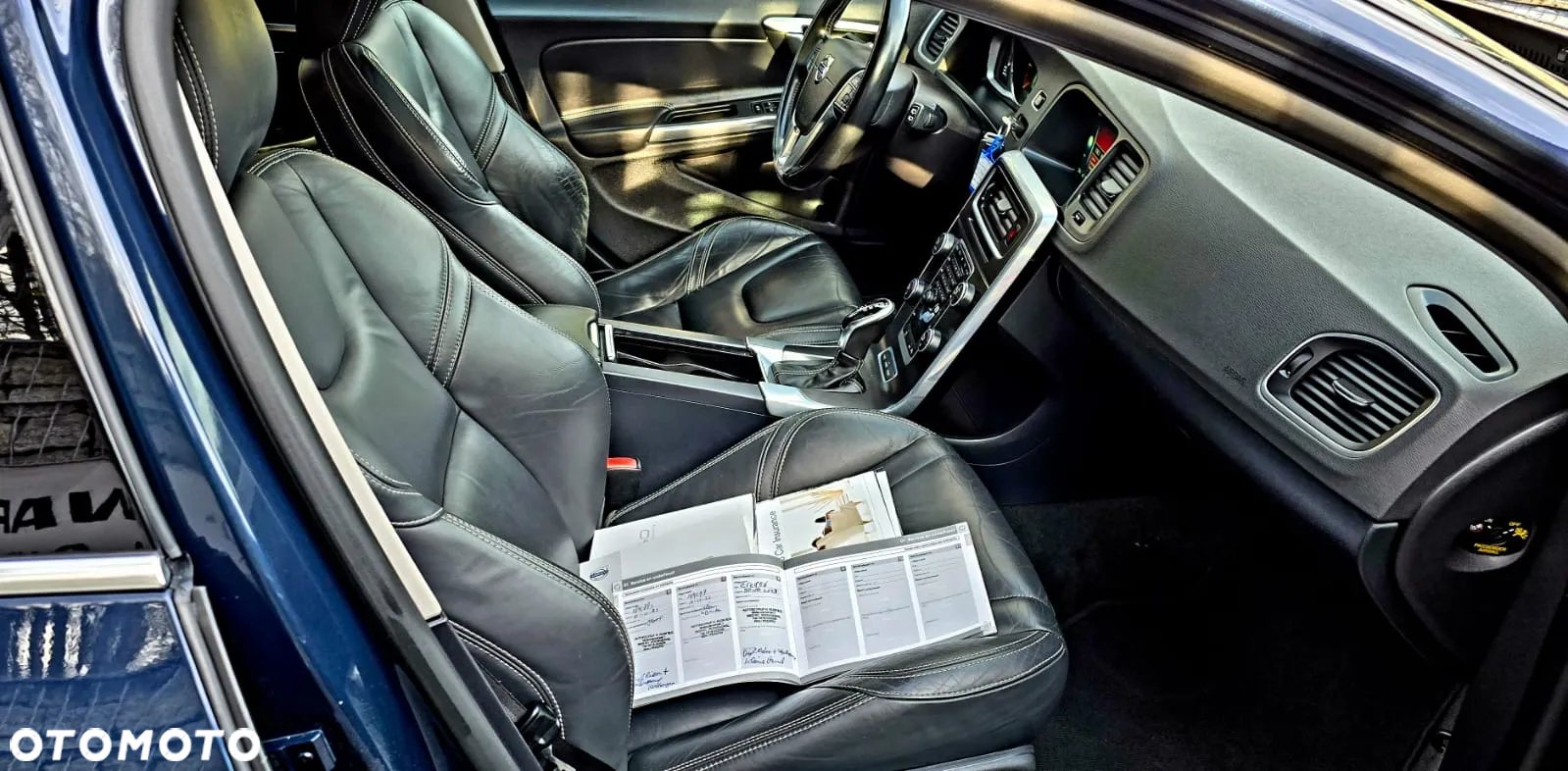 Volvo V60 D5 AWD - 8