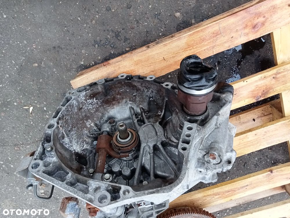 skrzynia biegów yaris 2 1.0 k9mh - 2