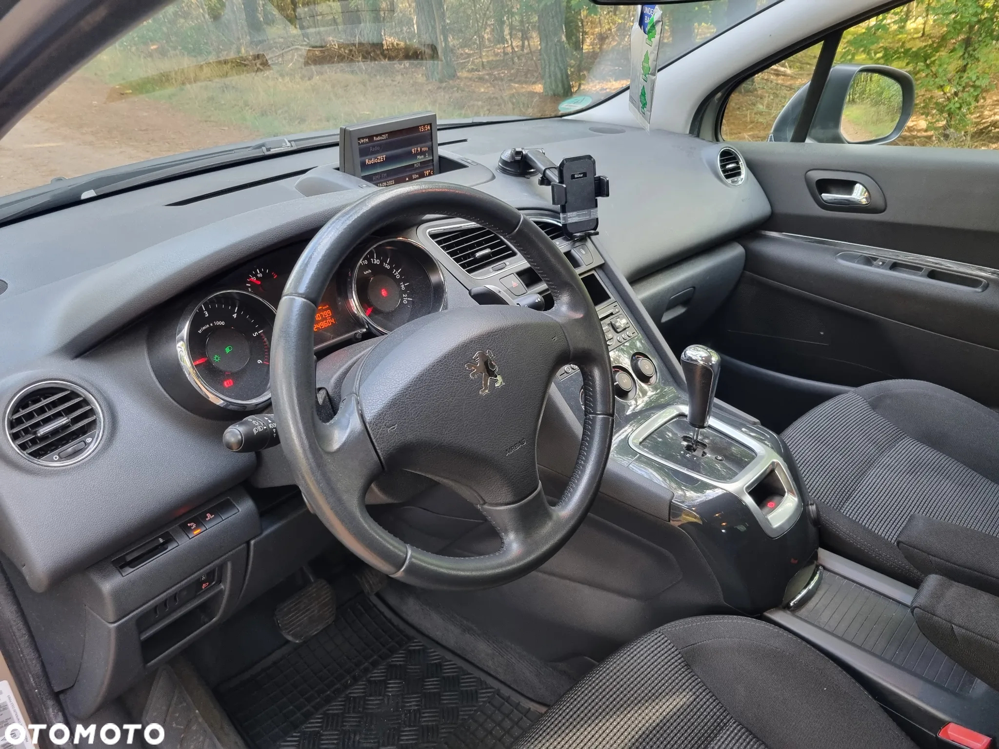 Peugeot 5008 - 12
