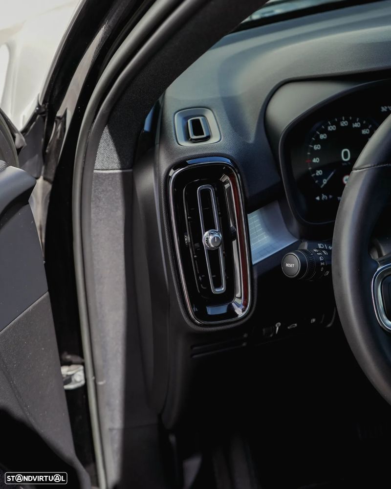 Volvo XC 40 1.5 T5 PHEV Inscription - 29
