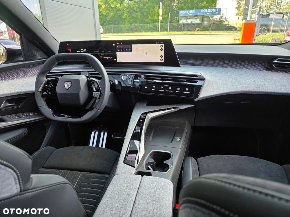 Peugeot 5008 1.6 PHEV 225 GT Exclusive S e-DCS7 - 16