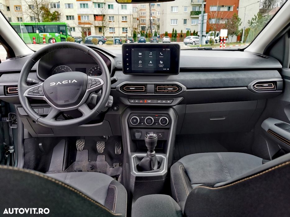 Dacia Sandero ECO-G 100 MT5 Expression - 6