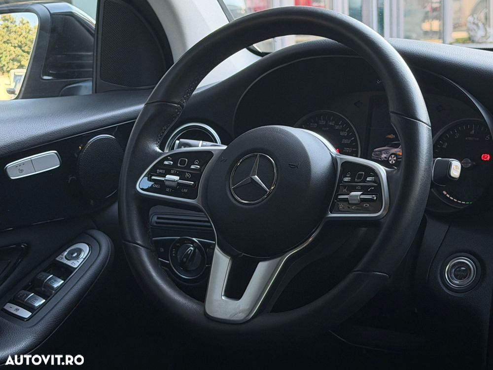 Mercedes-Benz GLC 200 4MATIC 9G-TRONIC - 5