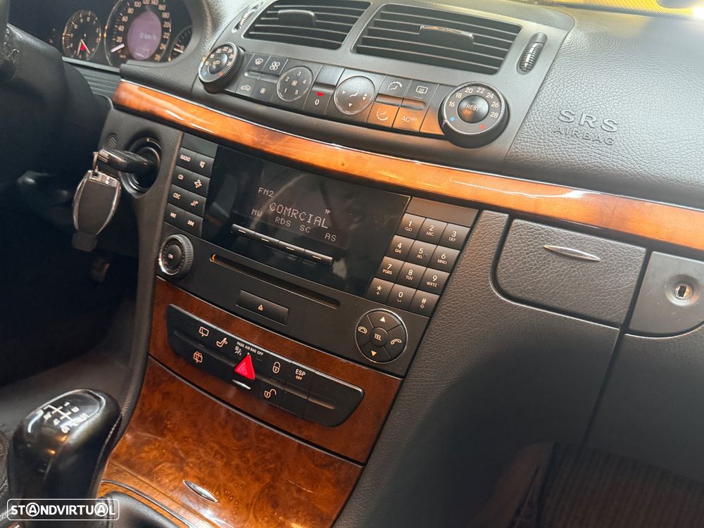 Mercedes-Benz E 270 CDi Elegance - 26