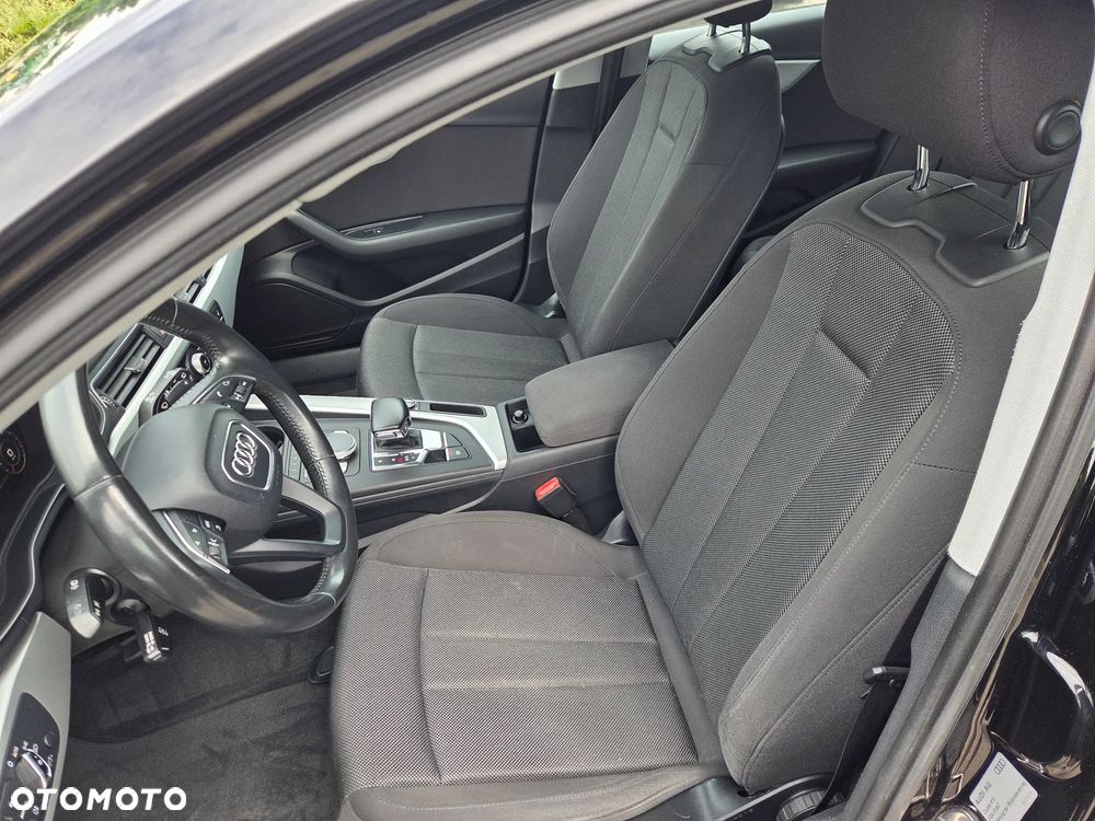 Audi A4 Avant 2.0 TDI S tronic design - 17