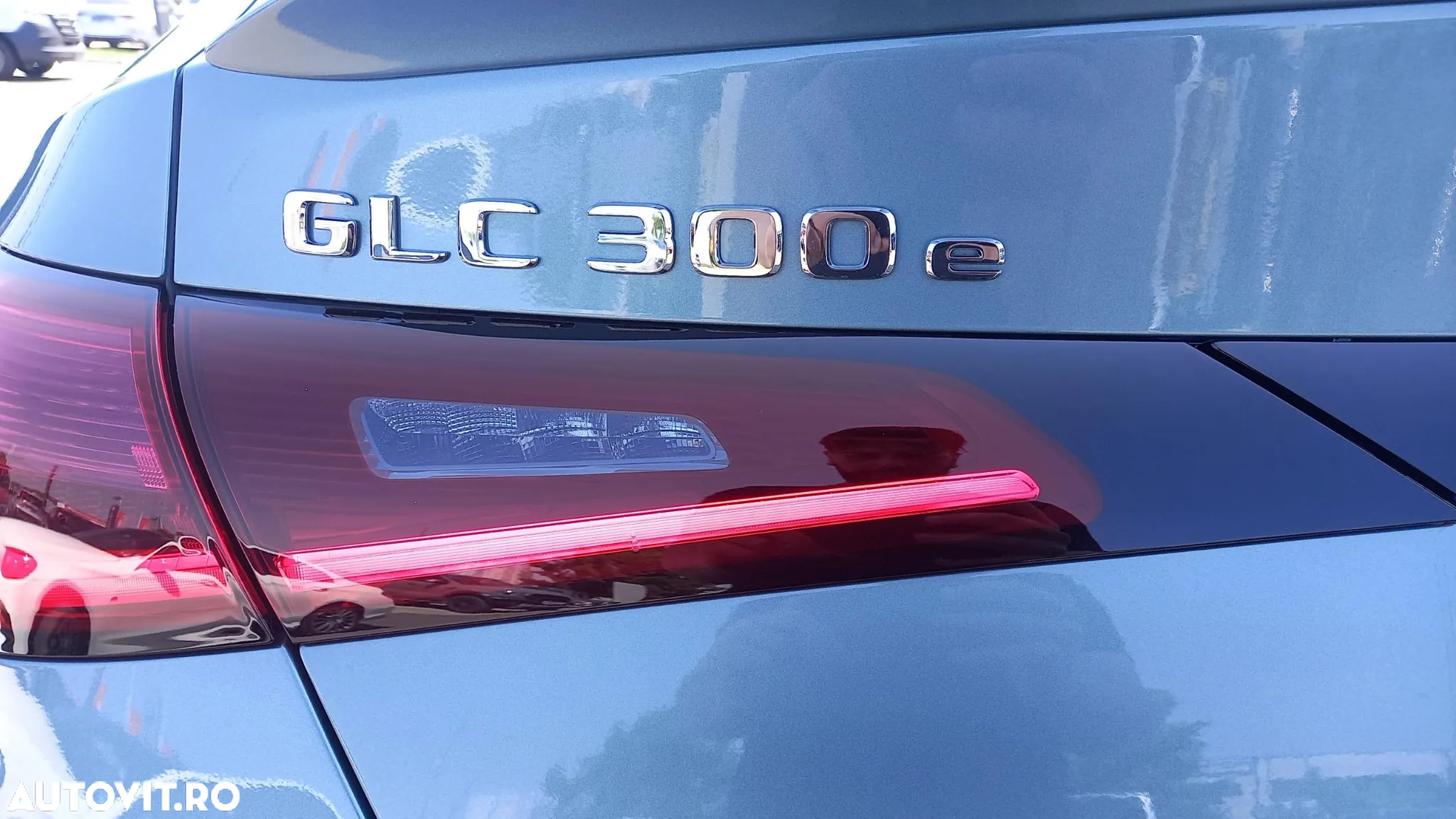 Mercedes-Benz GLC Coupe 300 e 4Matic 9G-TRONIC Edition AMG Line - 12