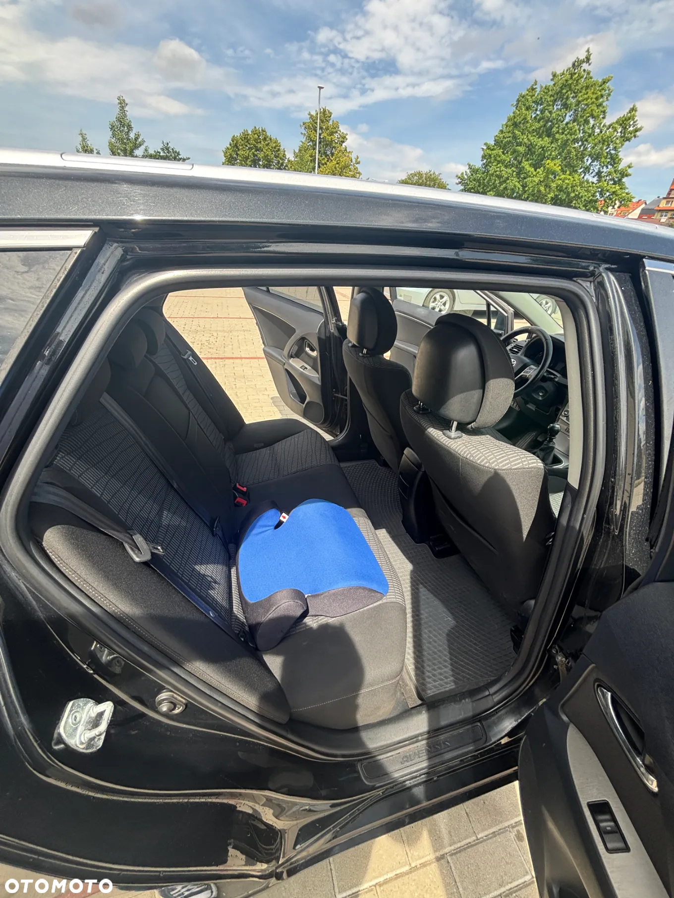 Toyota Avensis 1.8 Luna EU5 - 16