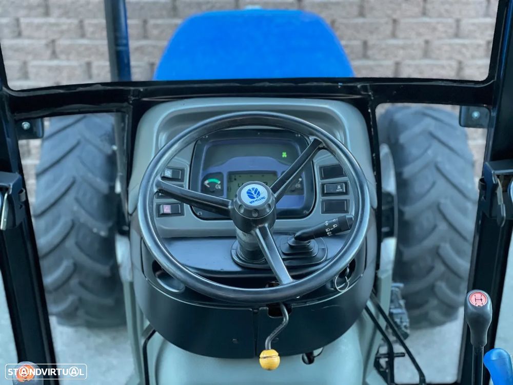 New Holland TN95FA 4RM Cabine AC - 7