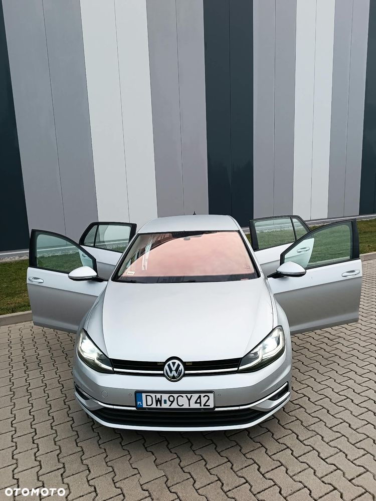 Volkswagen Golf - 16