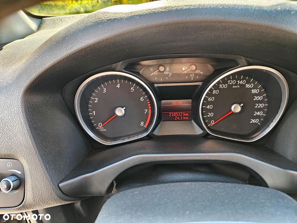 Ford Mondeo 2.0 Trend - 26