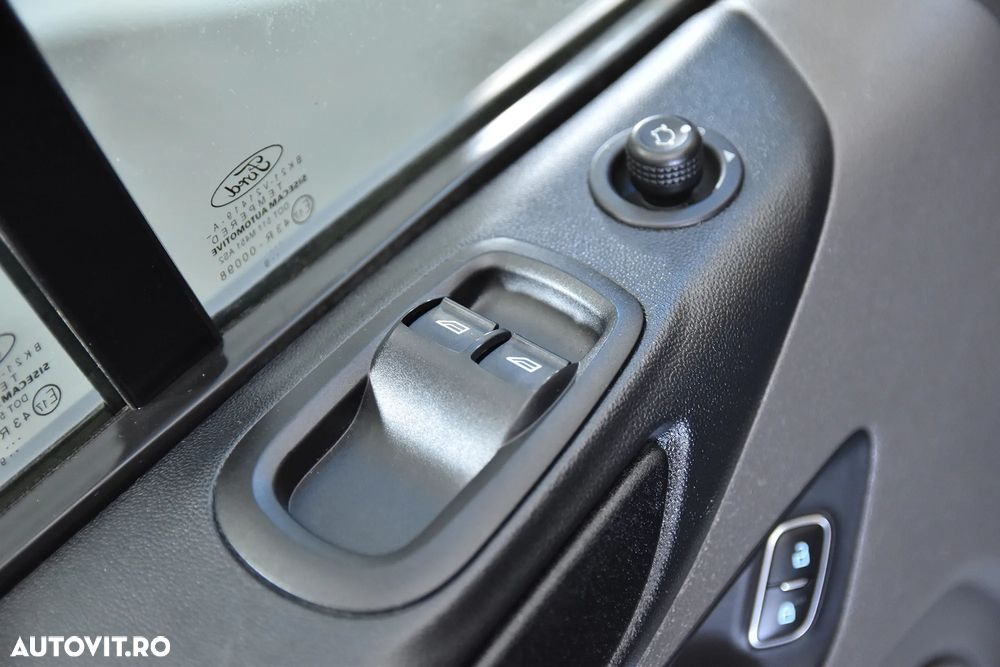 Ford Transit Custom - 14