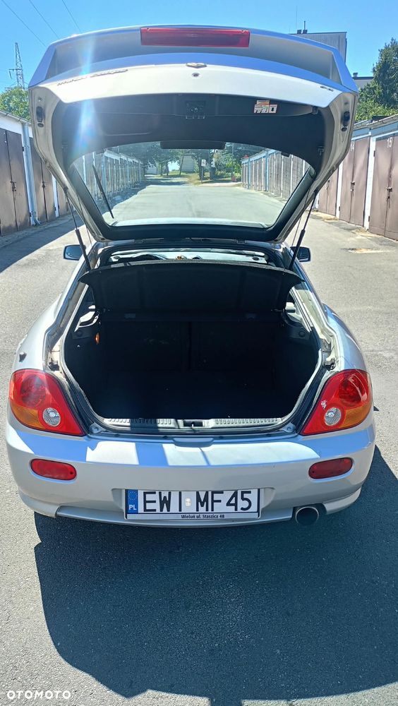 Hyundai Coupe 1.6 16V - 17