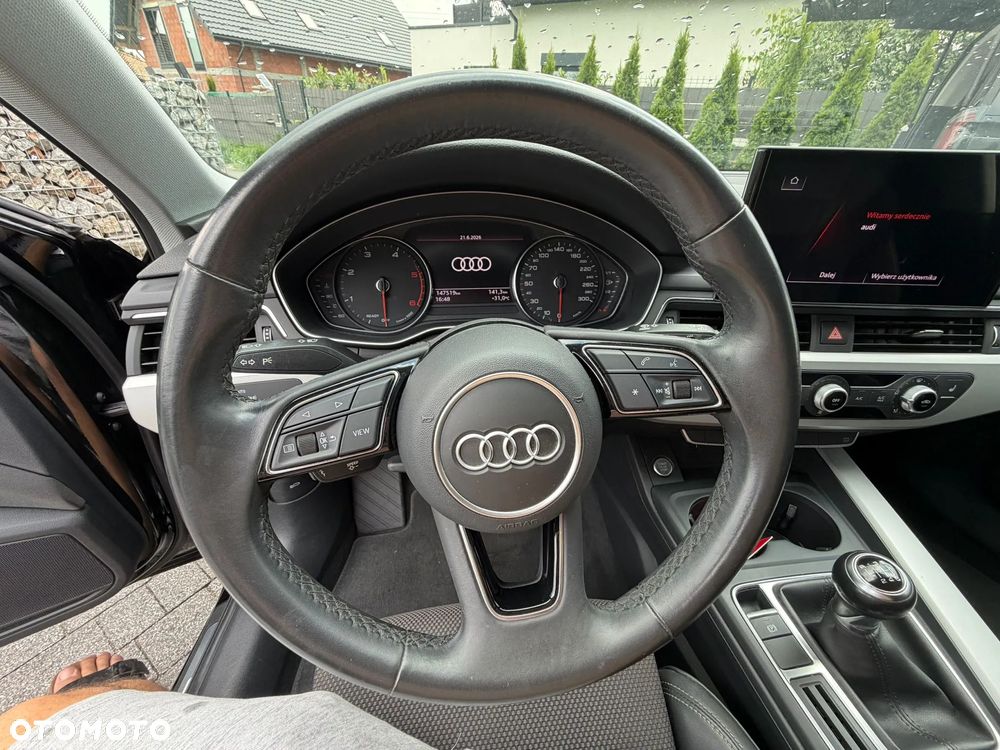Audi A4 Avant 2.0 TDI ultra DPF Ambiente - 24