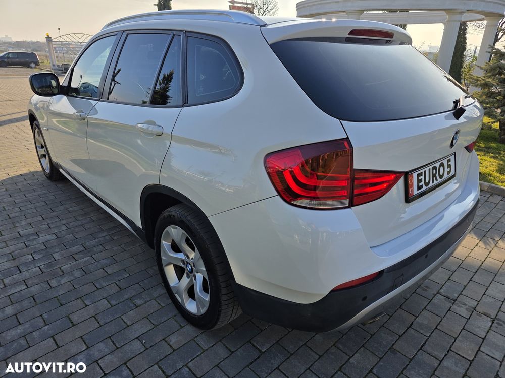 BMW X1 sDrive18d Sport Line - 4