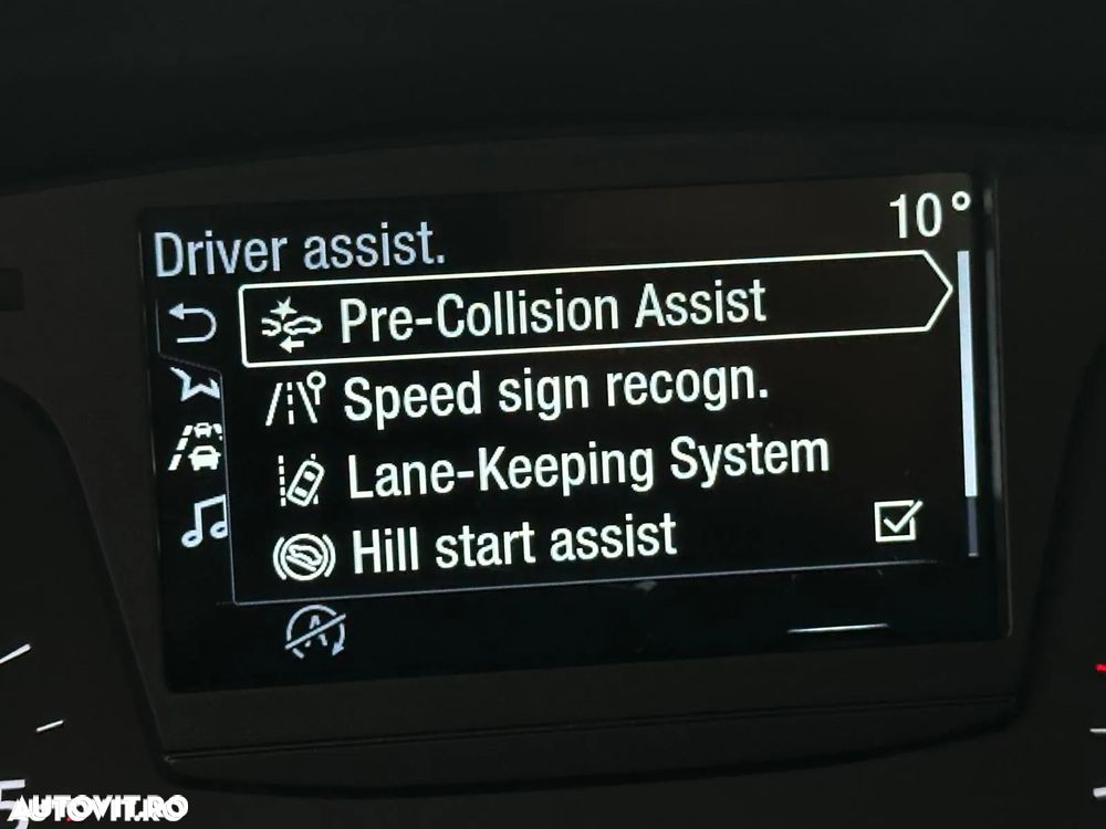 Ford Focus 1.5 EcoBlue Titanium - 28