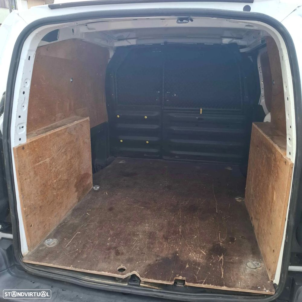 Peugeot Partner 1.6 HDI 3Lugres - 28