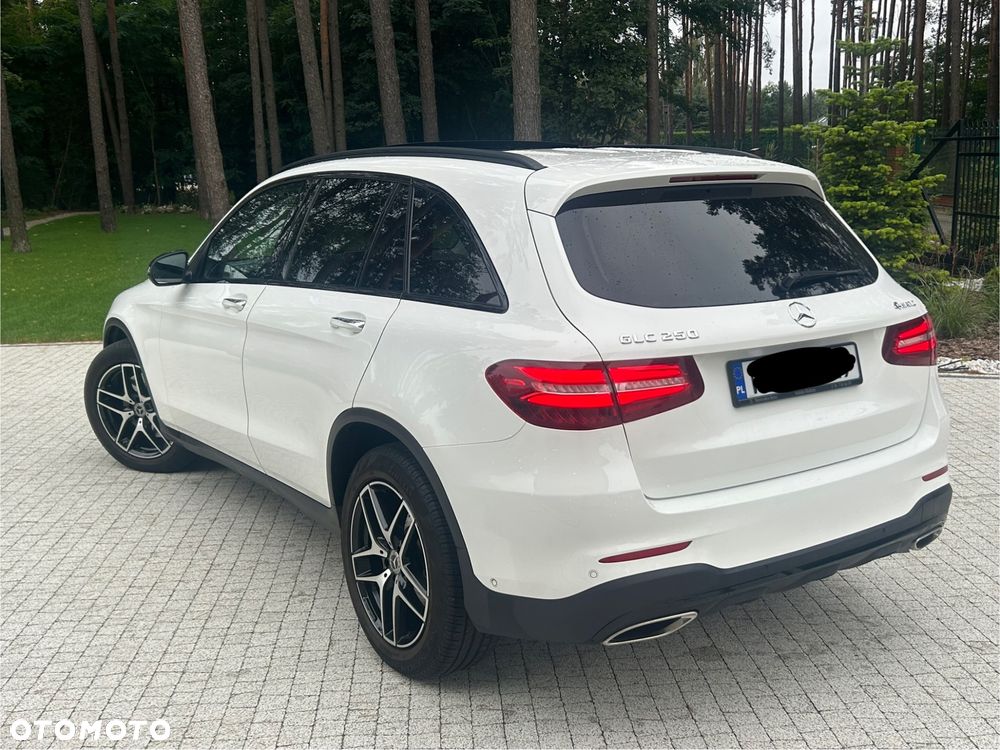 Mercedes-Benz GLC - 5
