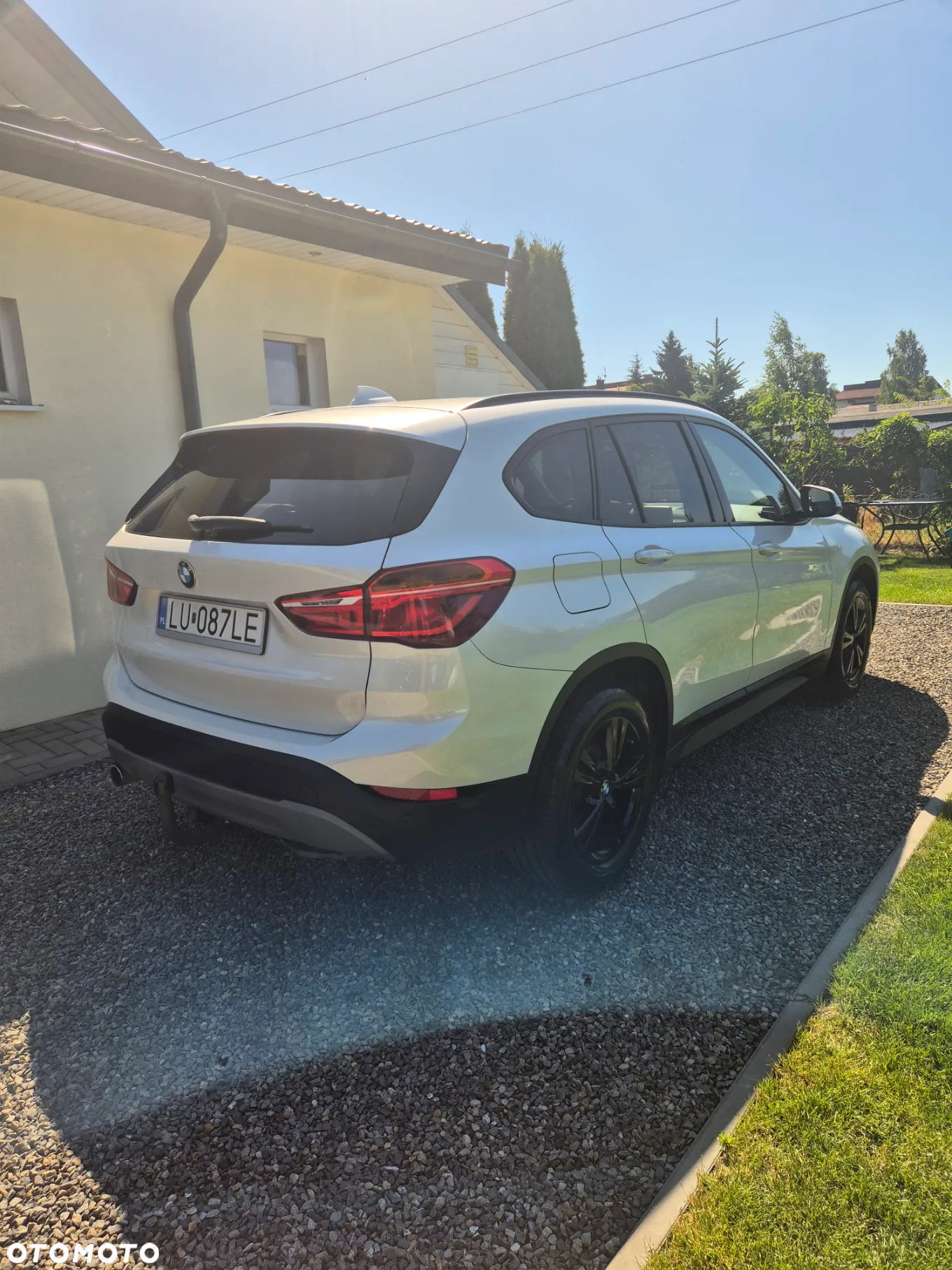 BMW X1 sDrive18d Business Edition - 12