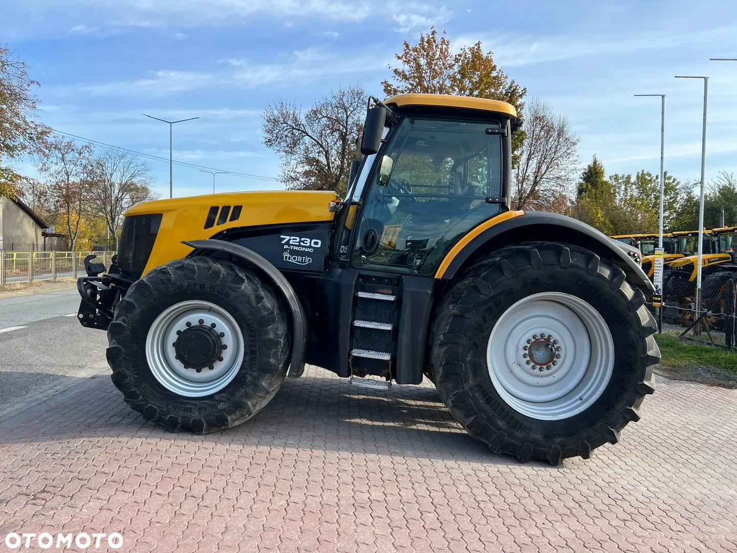 JCB FASTRAC 7230 - 2