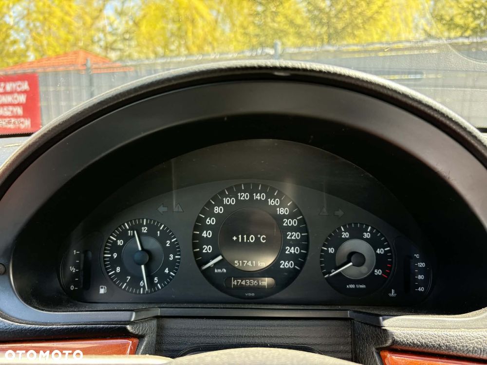 Mercedes-Benz Klasa E - 6