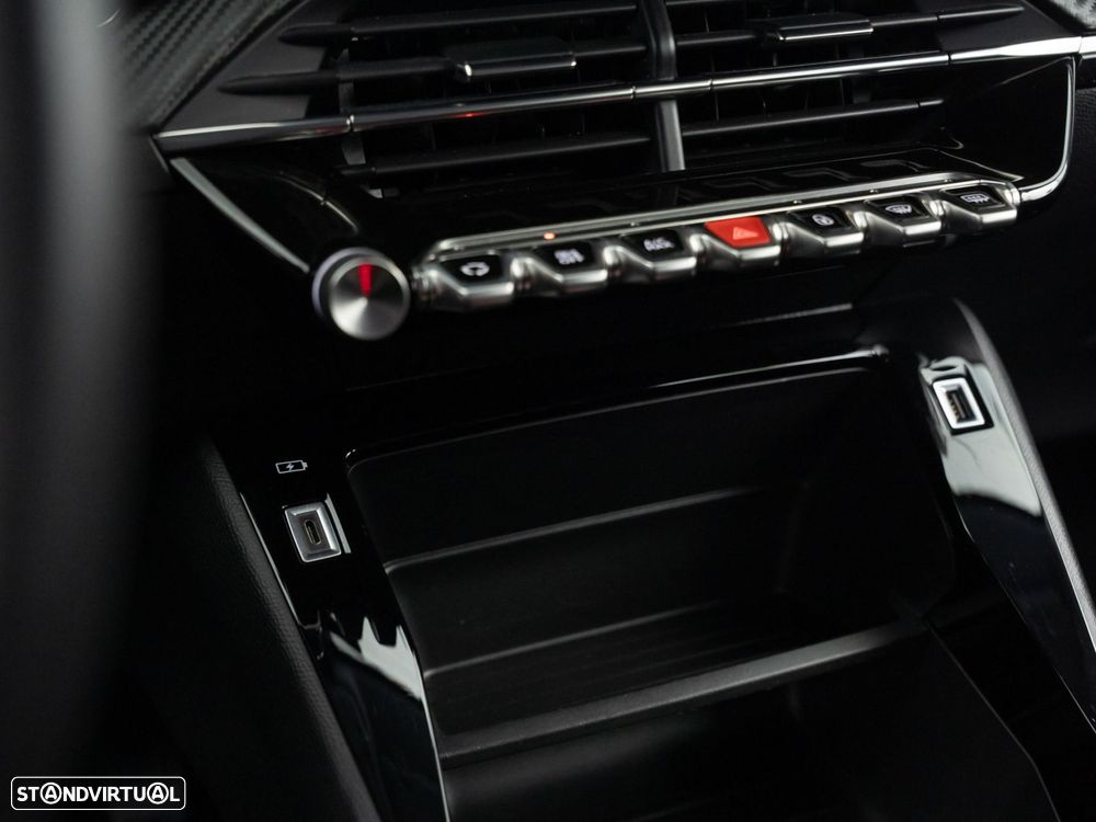 Peugeot e-208 50 kWh Active Pack - 26