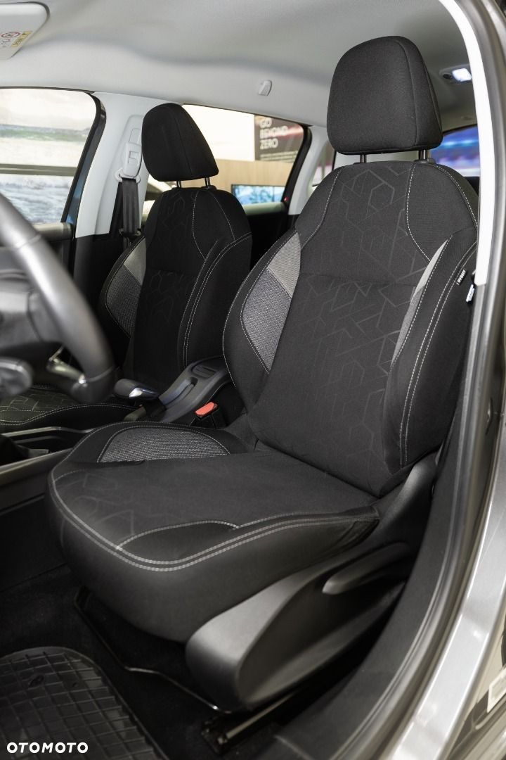 Peugeot 2008 - 9
