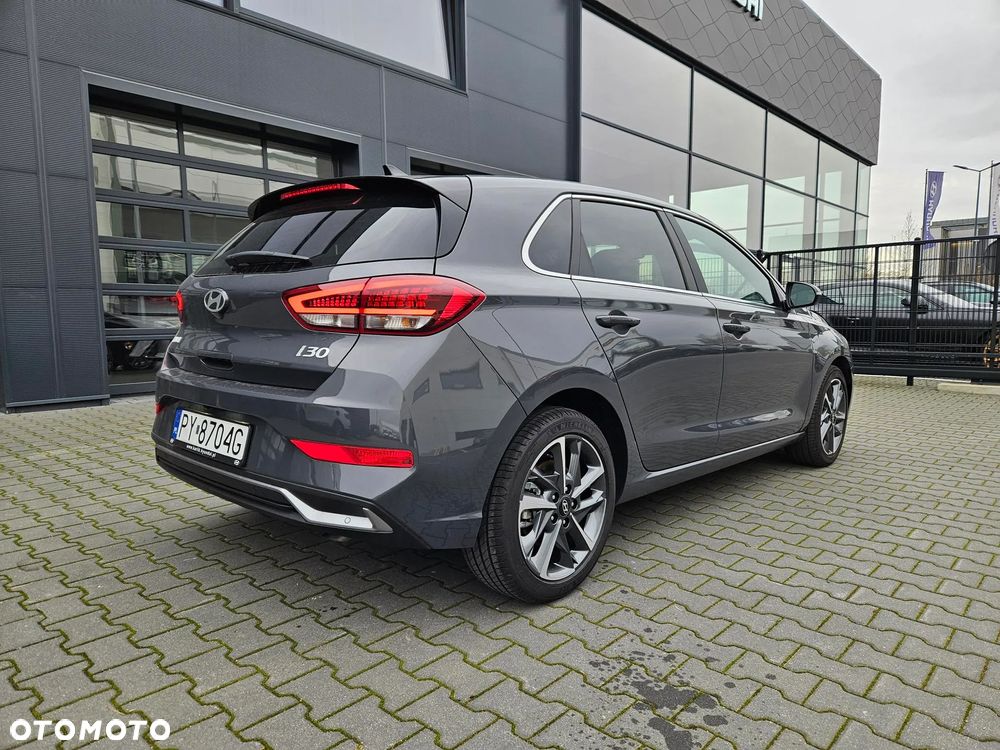 Hyundai i30 1.5 T-GDI 48V Smart DCT - 9