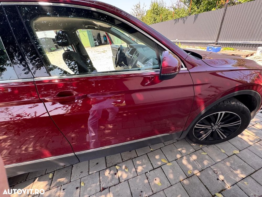 Volkswagen Tiguan 2.0 TDI 4Mot DSG Highline - 9