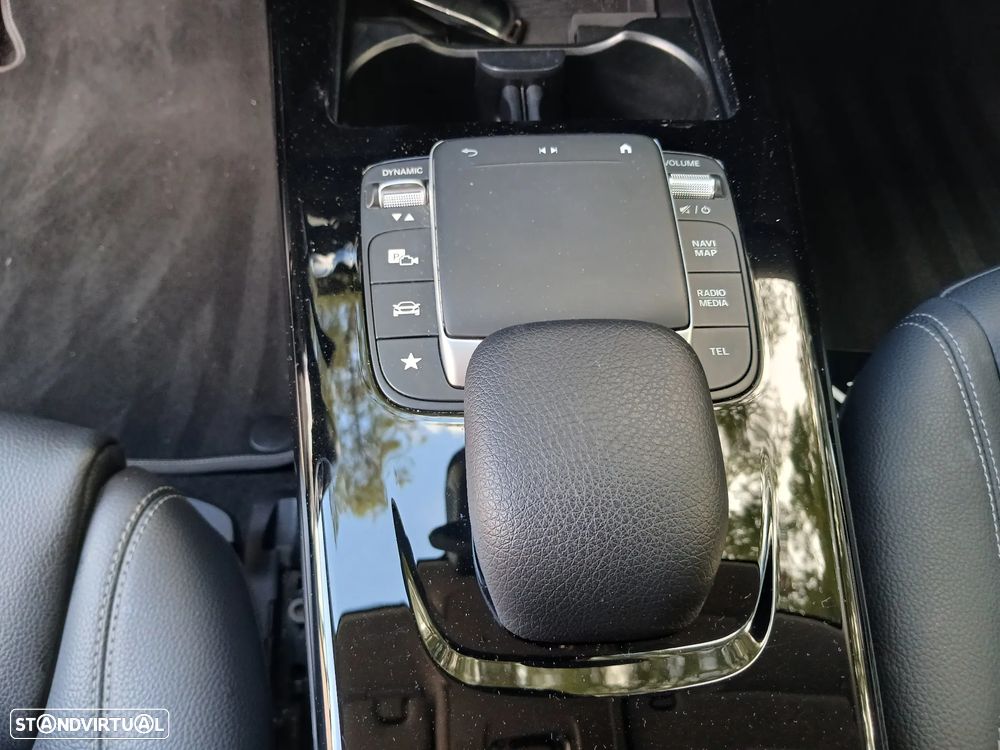 Mercedes-Benz A 200 d 8G-DCT - 11