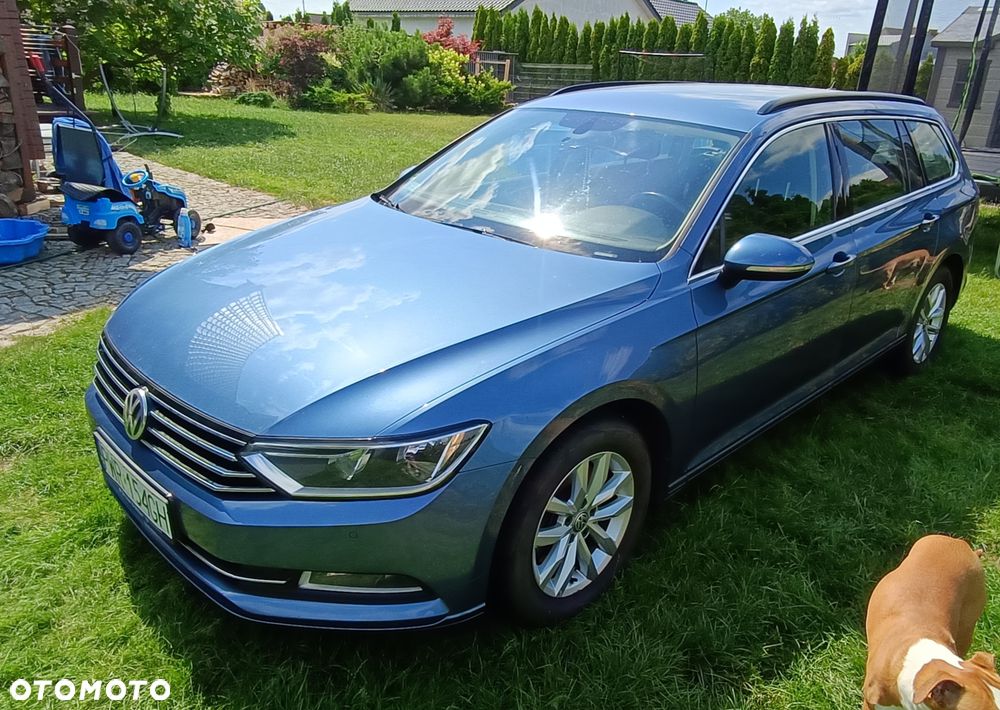 Volkswagen Passat Variant - 2