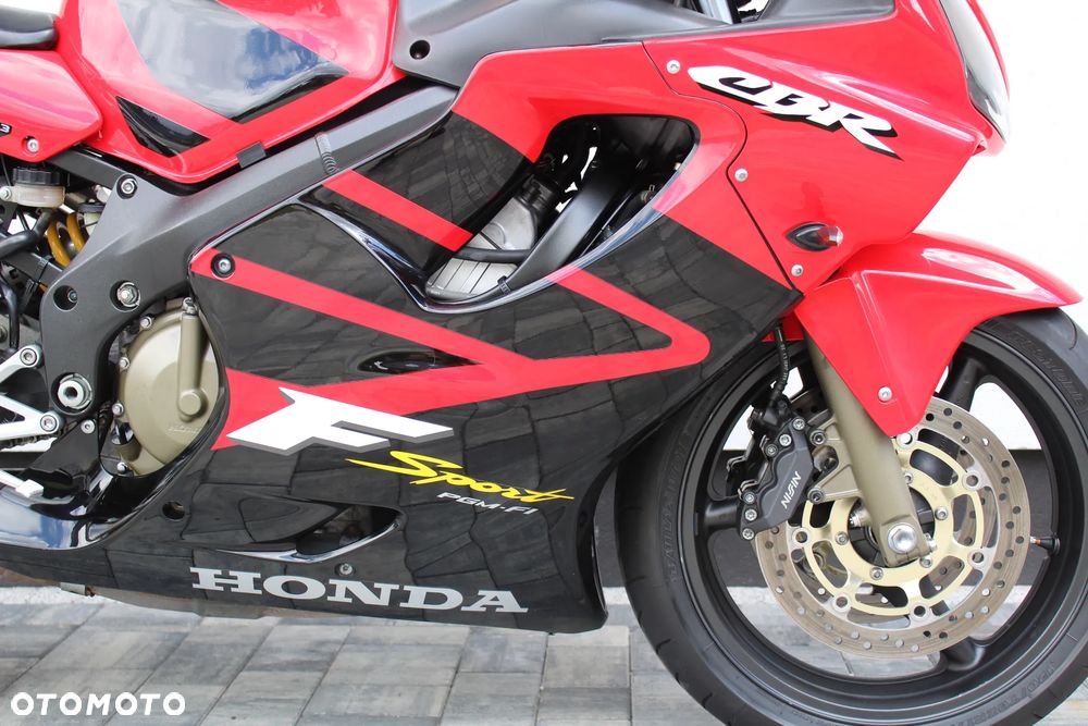 Honda CBR - 19