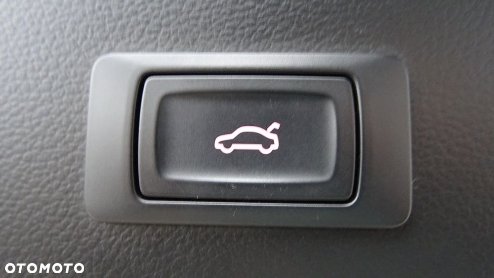 Audi A6 Avant 2.0 TDI DPF multitronic sport selection - 17