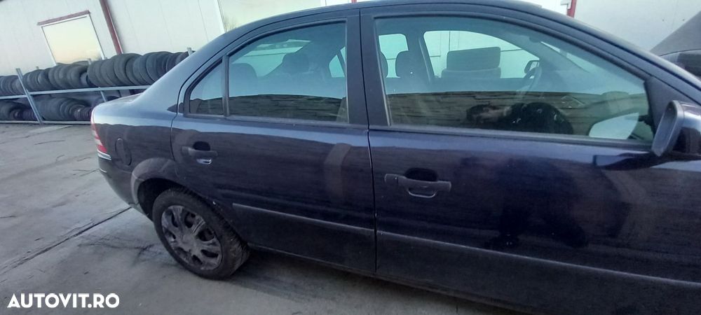 USA FORD MONDEO MK3 BERLINA D.SP - 1