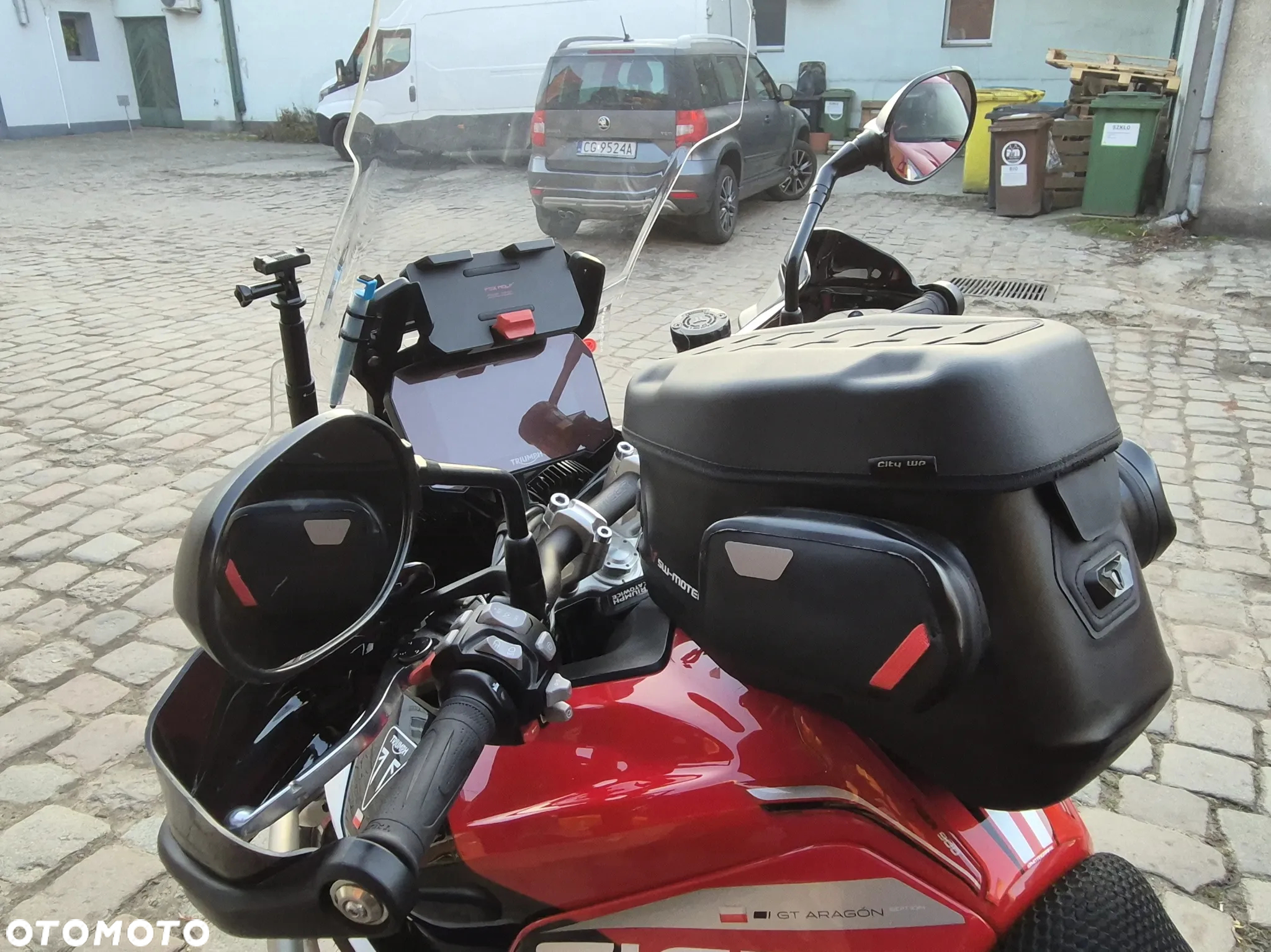 Triumph Tiger - 15