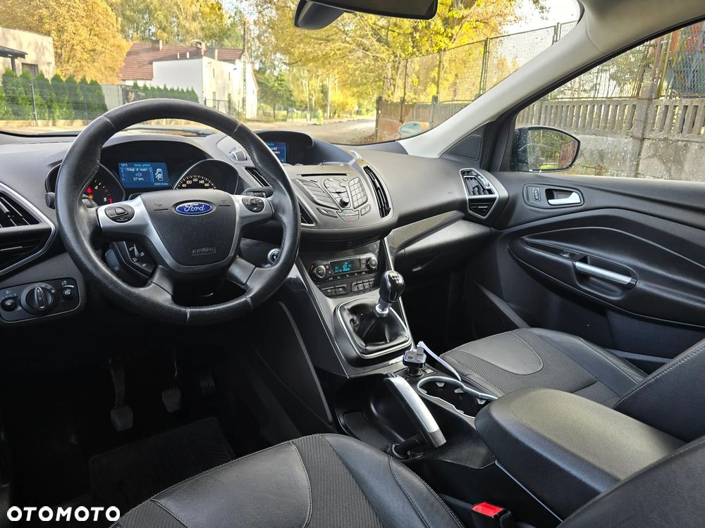 Ford Kuga - 16